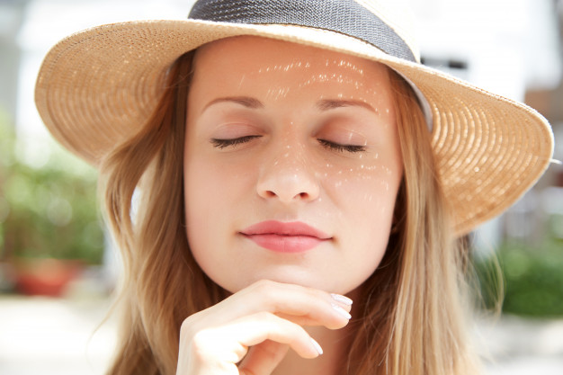 4 Easy Tips To Protect Your Hair From Sun Damage - Changing Room
